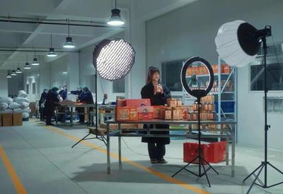 產(chǎn)地寶藏干果熱銷抖音電商，品質(zhì)與流量共創(chuàng)銷售神話